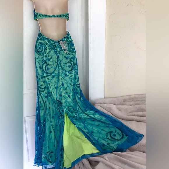 NWT RARE Caché Beaded Formal Mermaid Halter‎ Cut-Out Dress HTF vintage y2k - Picture 12 of 12